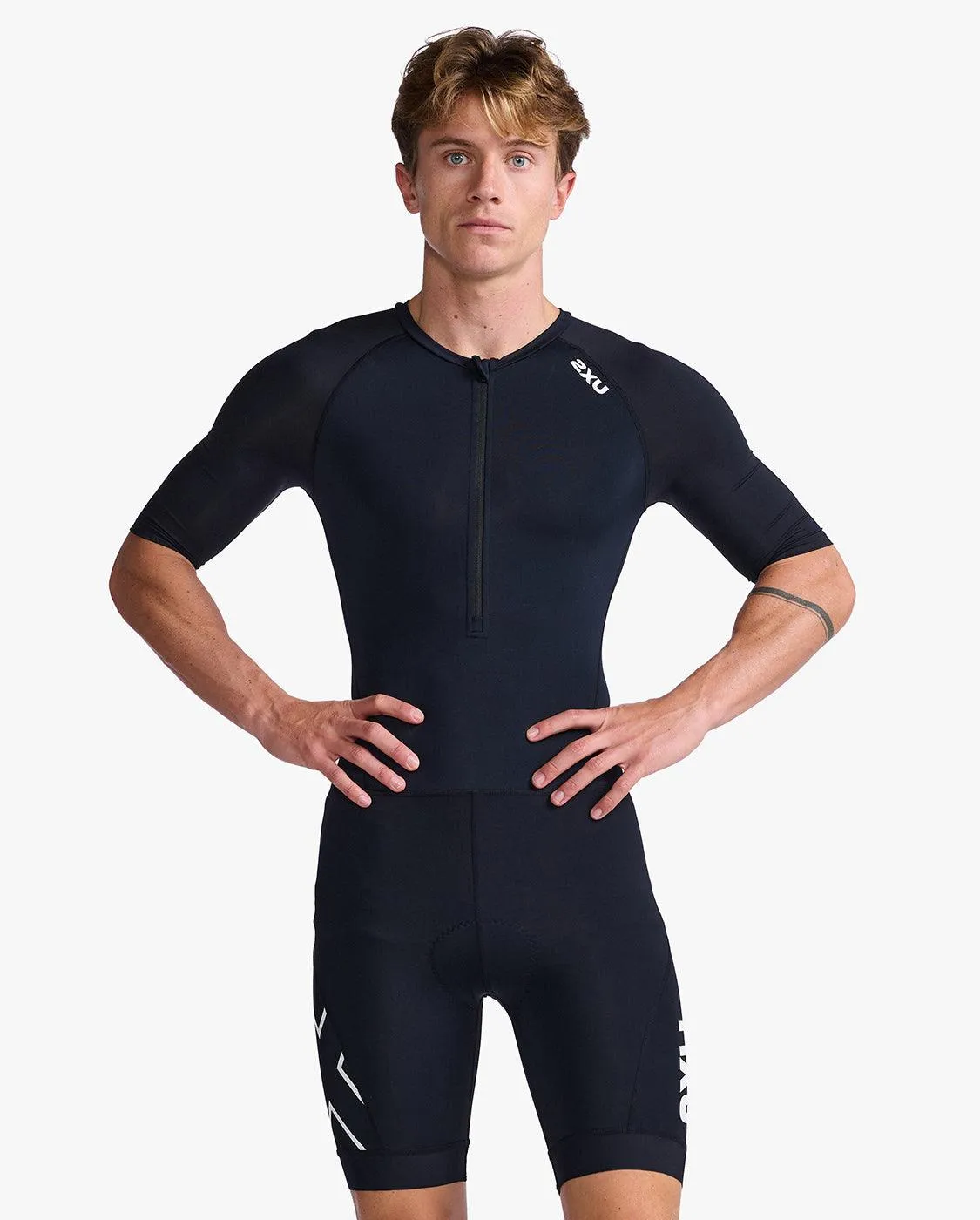 2XU Core Sleeved Men's Triathlon Suit (Black/White)
