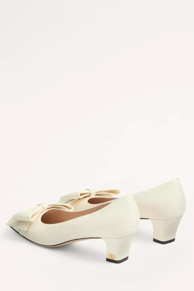 Bowow Pumps