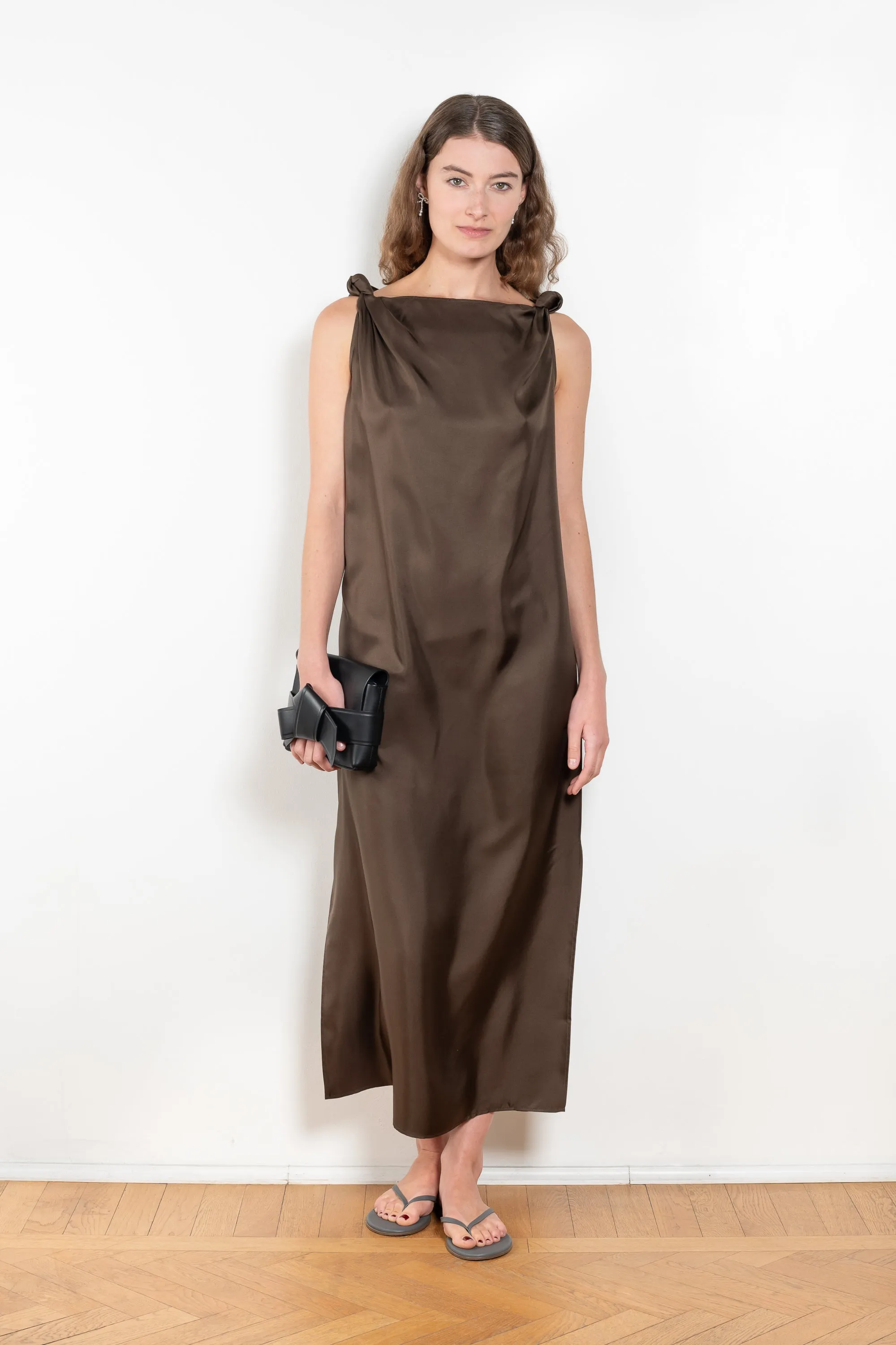 Moun Dress