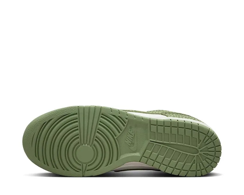 Nike Dunk Low Prm W "Safari Oil Green"