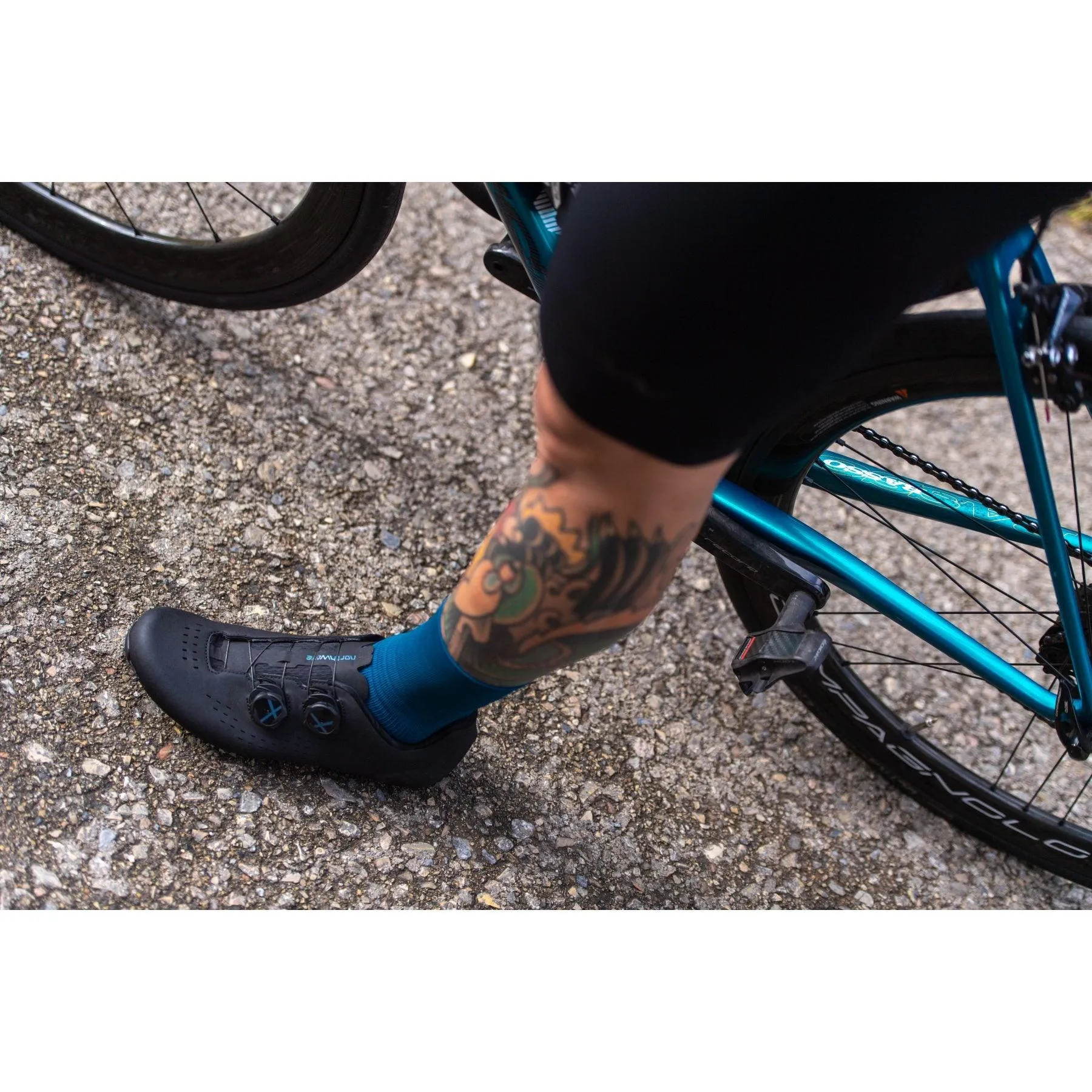 Northwave Revolution 3 Road Cycling Shoes (Silver)