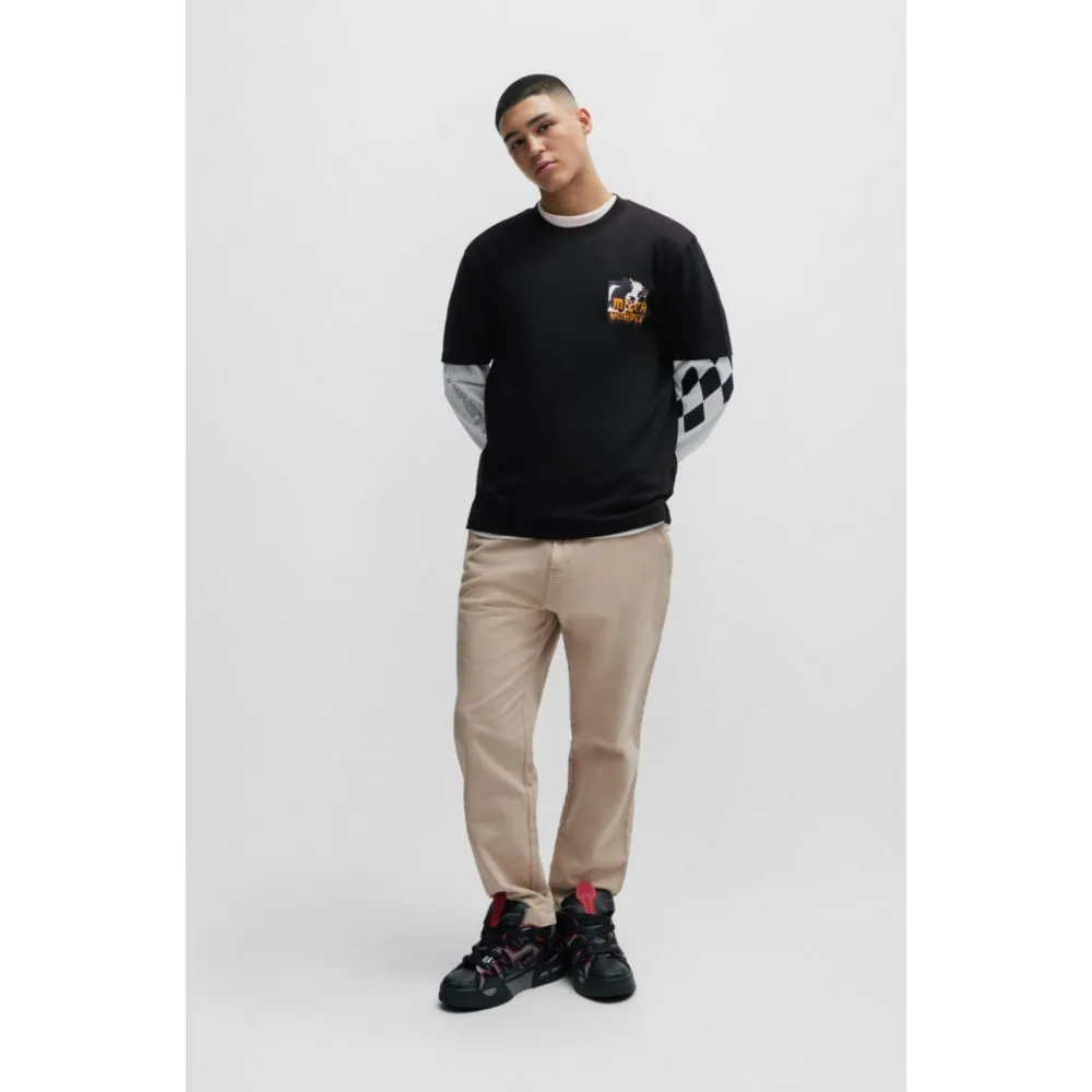 Relaxed-fit T-shirt in with seasonal artwork