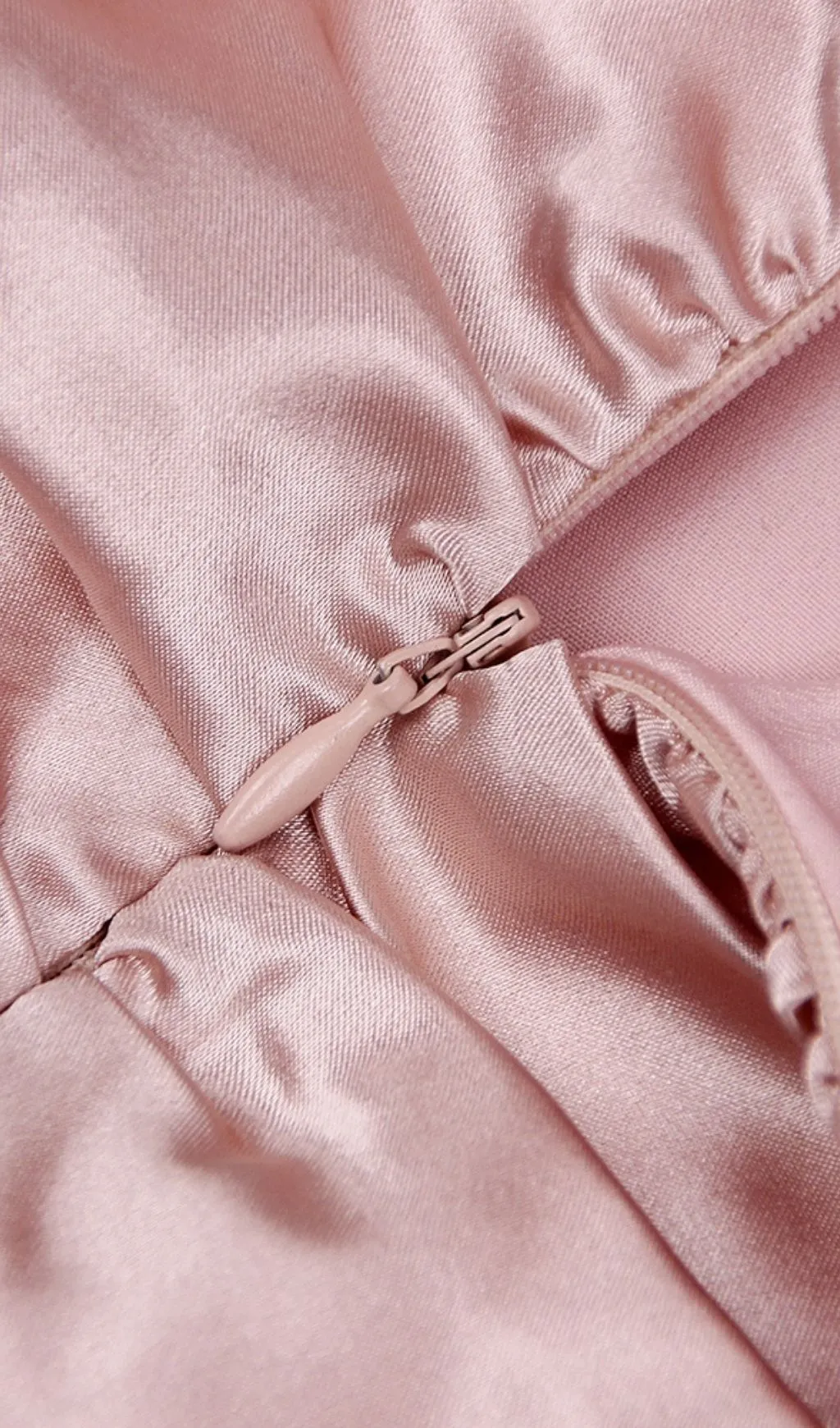RUCHED FEATHER MINI DRESS IN PINK Gloria Lanvin