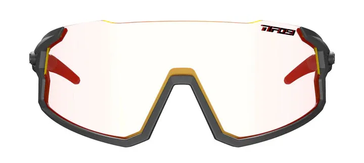 Tifosi Stash Sport Sunglasses (Clarion Red Fototec/Matte Gunmetal)